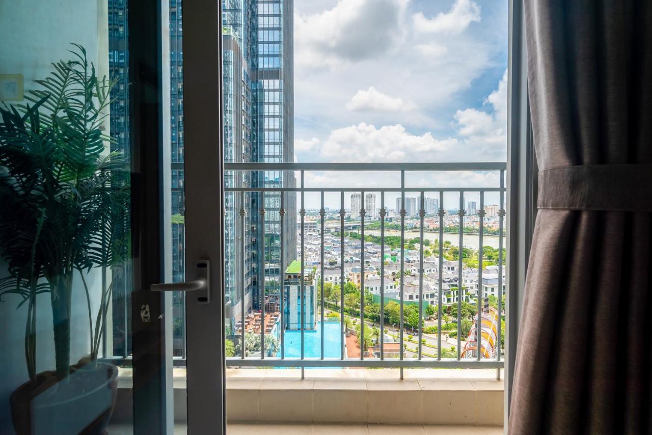 Апартаменти Landmark Plus Central Park Vista Хошимін Екстер'єр фото