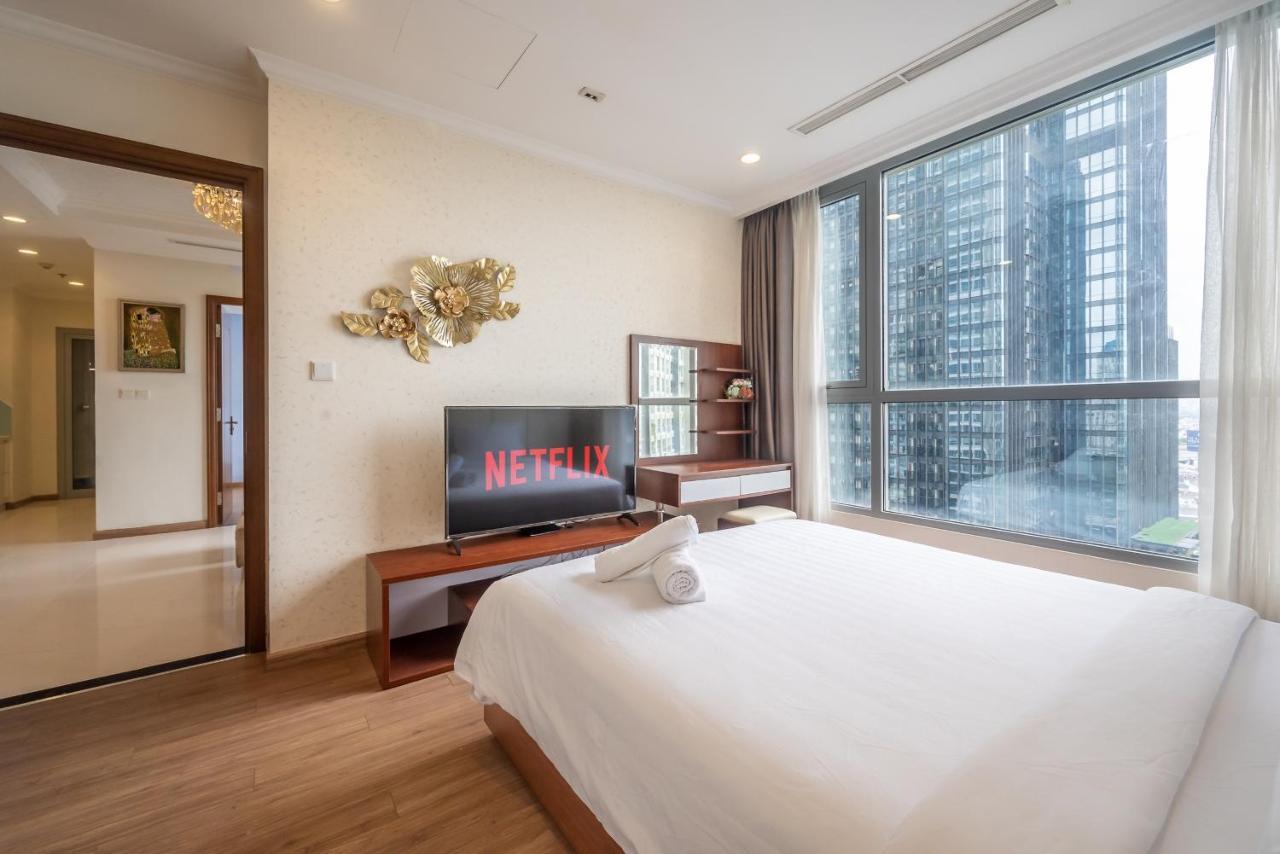 Апартаменти Landmark Plus Central Park Vista Хошимін Екстер'єр фото